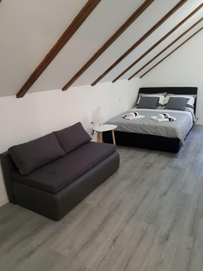 סמולג'אנאק Studio Apartmani Patricia מראה חיצוני תמונה