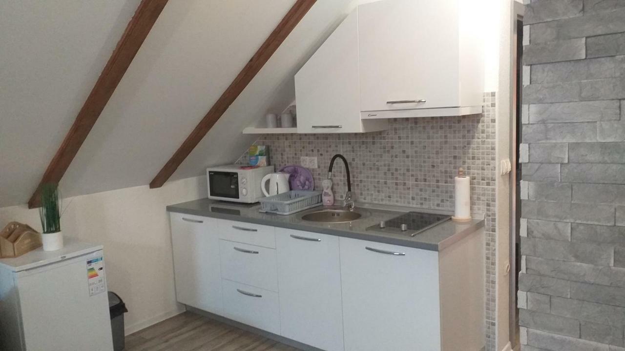 סמולג'אנאק Studio Apartmani Patricia מראה חיצוני תמונה